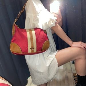 👜 Prada Hobo Bag
